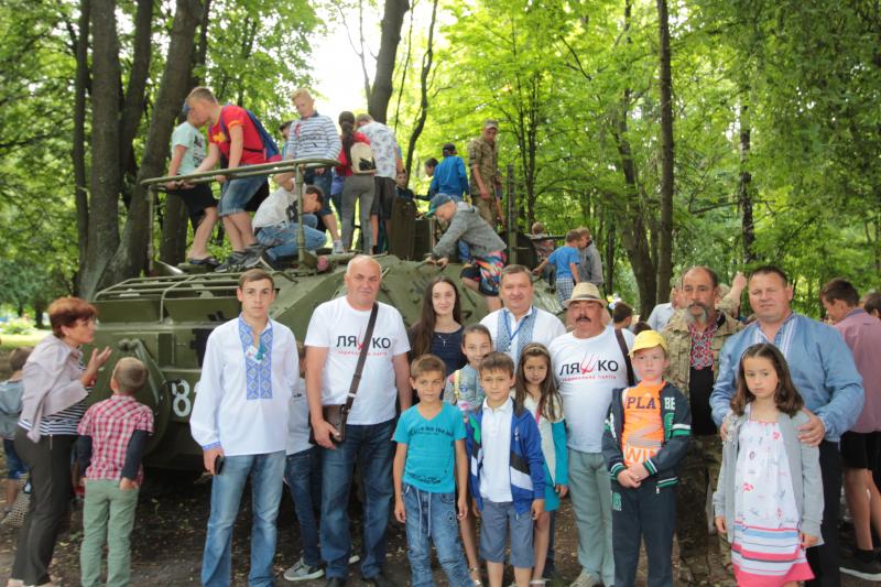 НЕСПОДІВАНА ПРОВОКАЦІЯ (відповідь на спосіб висвітлення події на каналі 1+1, яка відбулася восьмого червня в місті Христинівки)