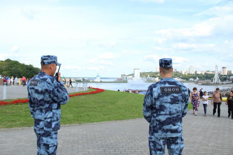 Росгвардейцы обеспечили правопорядок во время проведения праздничных мероприятий, посвящённых дню города Чебоксары