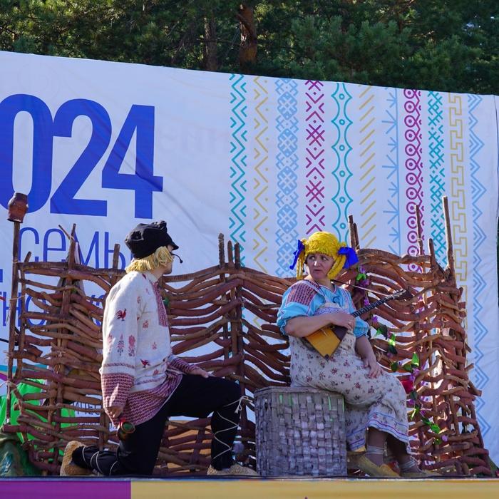 Россия, Культура, Праздник и Дети: 
Театр кукол «Ульгэр» на фестивале «Музыка моего города»