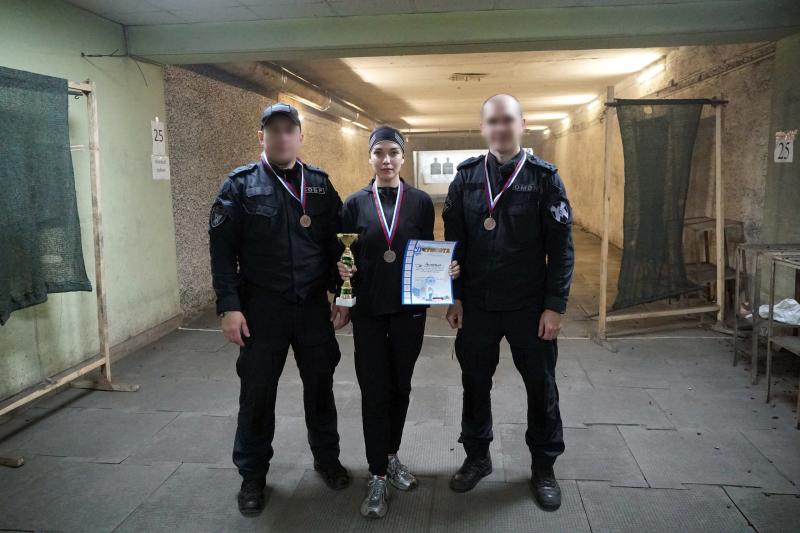 В Ульяновске сотрудники Росгвардии заняли призовое место на соревнованиях по стрельбе