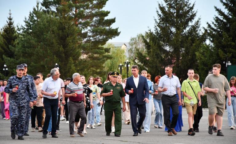 Росгвардейцы приняли участие в памятных мероприятиях, посвященных дню памяти и скорби в Оренбургской области