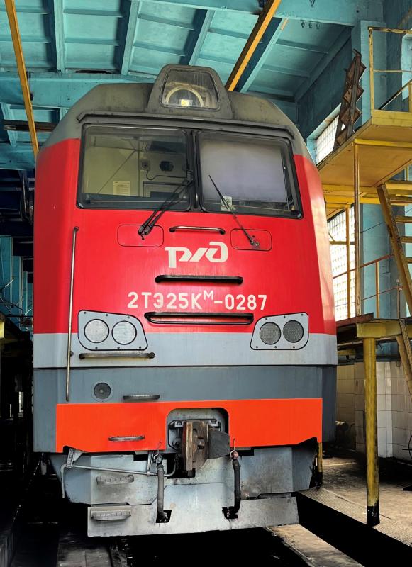 В сервисном локомотивном депо «Сольвычегодск» проведена модернизация канавы, которая предназначена для ремонта локомотива серии 2ТЭ25КМ в объёме ТО-3 и ТР-1.