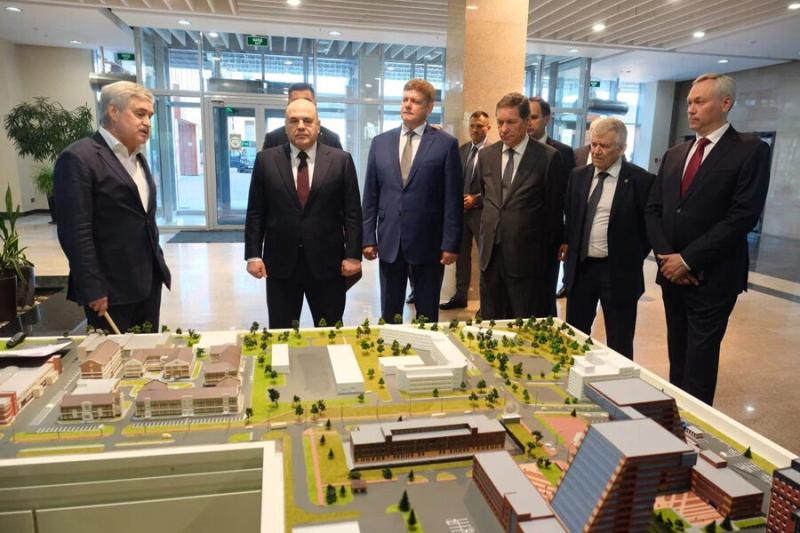 По итогам визита Мишустина в Новосибирск губернатор дал поручения