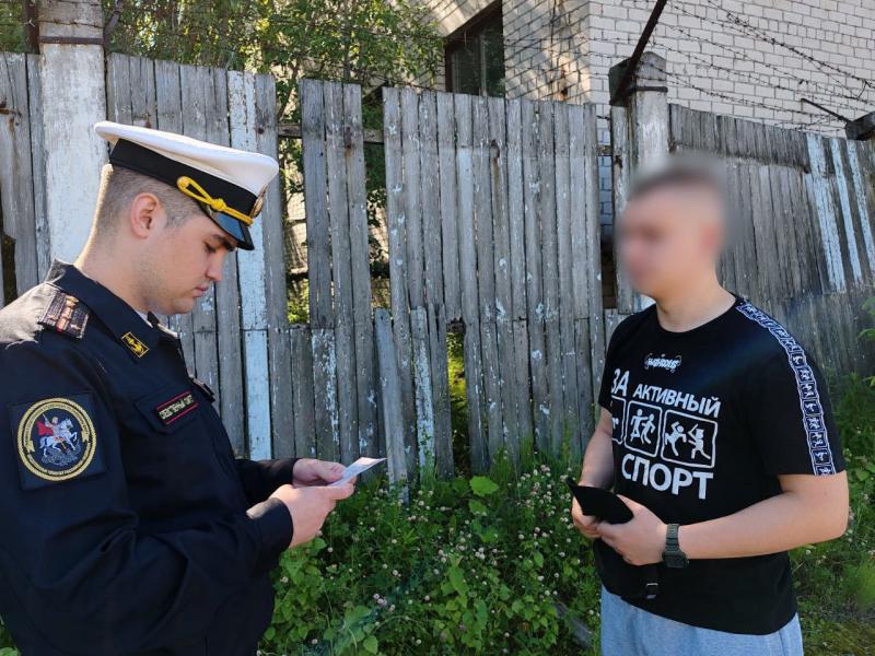 Следователи продолжают рейды по выявлению уклоняющихся от воинского учета натурализованных граждан в Северодвинске