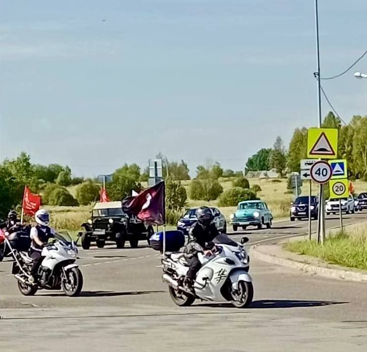 Ветеран войск правопорядка принял участие в мотопробеге «Наследники Победы в строю! Навстречу 80-летию Великой Победы»