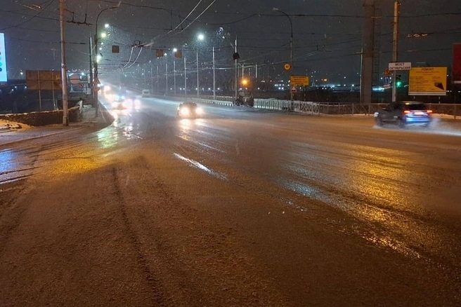 В Новосибирске возобновили движение по всем полосам Октябрьского моста