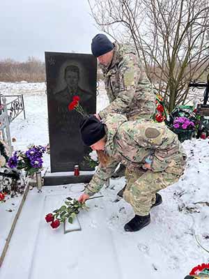 Сотрудники ОМОН «Крепость» побывали на малой родине Героя России Алексея Скворцова