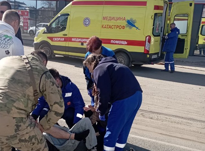 Росгвардейцы пришли на помощь пострадавшему в ДТП мотоциклисту в Ярославле