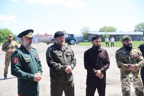 В УПРАВЛЕНИИ РОСГВАРДИИ ПО ЧЕЧЕНСКОЙ РЕСПУБЛИКЕ СОСТОЯЛОСЬ БЛАГОТВОРИТЕЛЬНОЕ МЕРОПРИЯТИЕ КО ДНЮ ПАМЯТИ И СКОРБИ